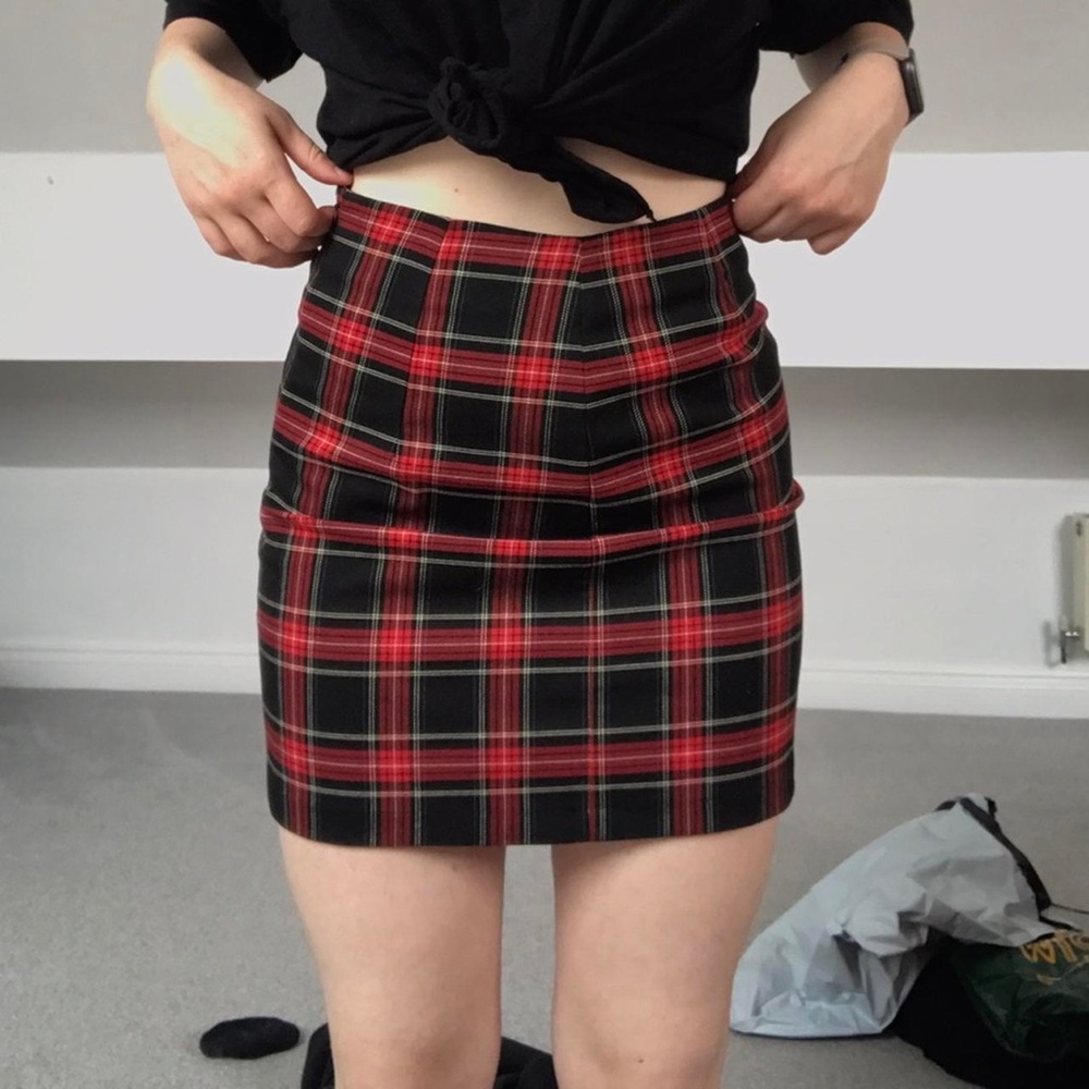 ZARA Plaid Red/ Black Cotton Mini Skirt - NWOT